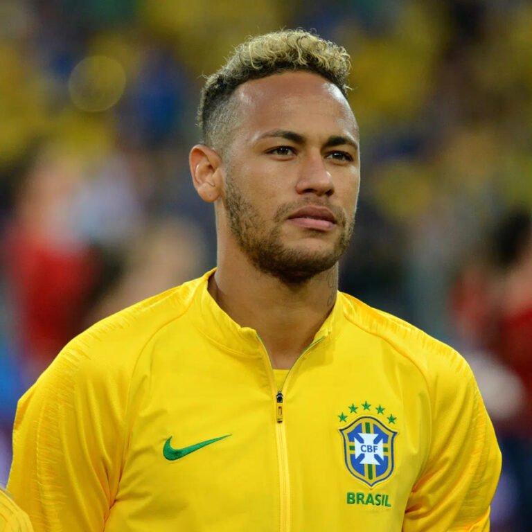 Ronaldo to Ancelotti: Neymar Must Be in 2026 World Cup Squad