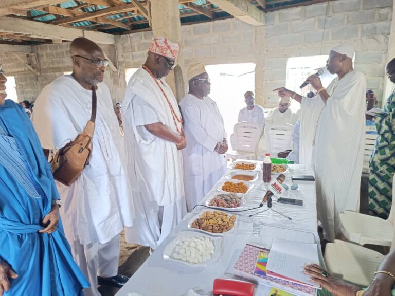 Awujale Throne Not for Sale, Says Olori Ebi at Fusengbuwa Family Gathering Awujale Throne Not for Sale, Says Olori Ebi at Fusengbuwa Family Gathering