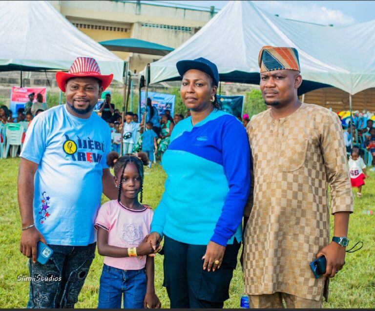 Ijebu Rewa Presents Landed Property to 7-Year-Old Girl at Christmas Party